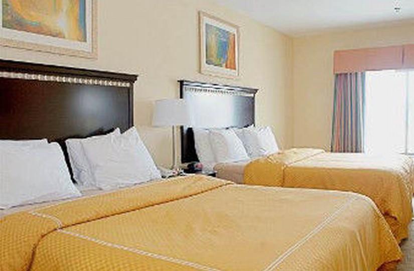 Comfort Inn & Suites Carbondale University Area Extérieur photo