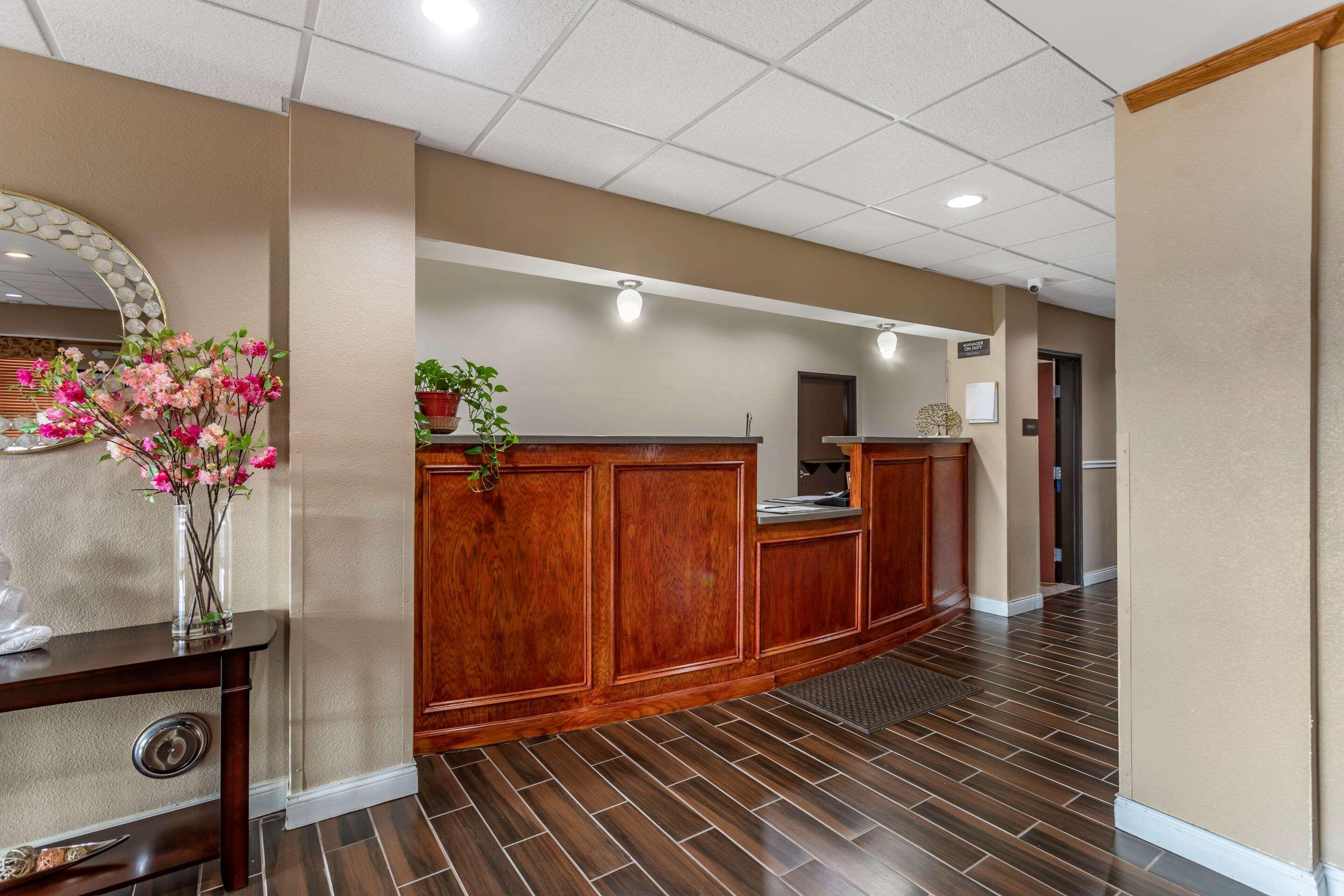Comfort Inn & Suites Carbondale University Area Extérieur photo